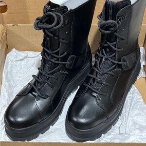 UGG W Sheena Combat Boots - Black, Size 9